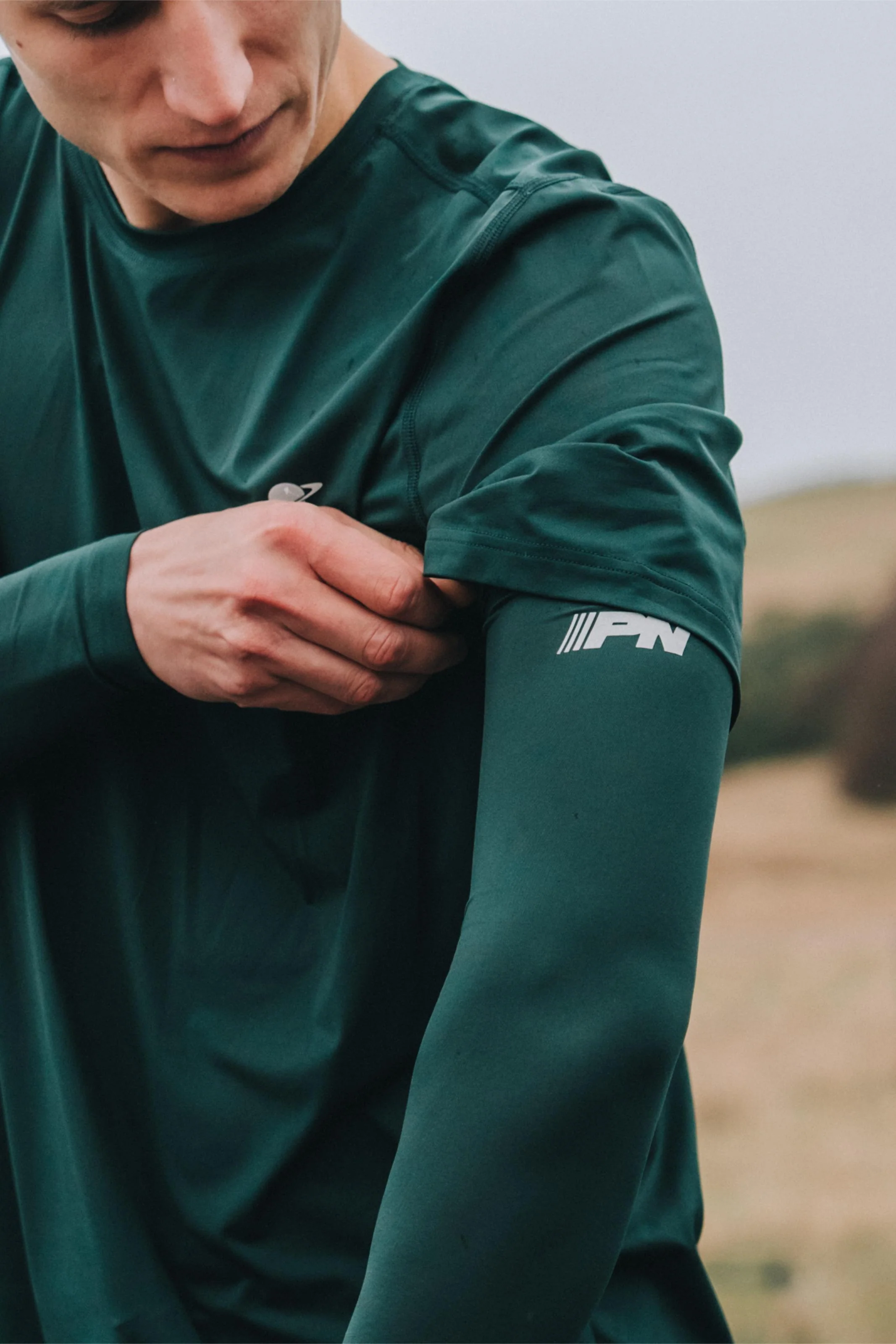 Bolt1 Sleeves - Image 3