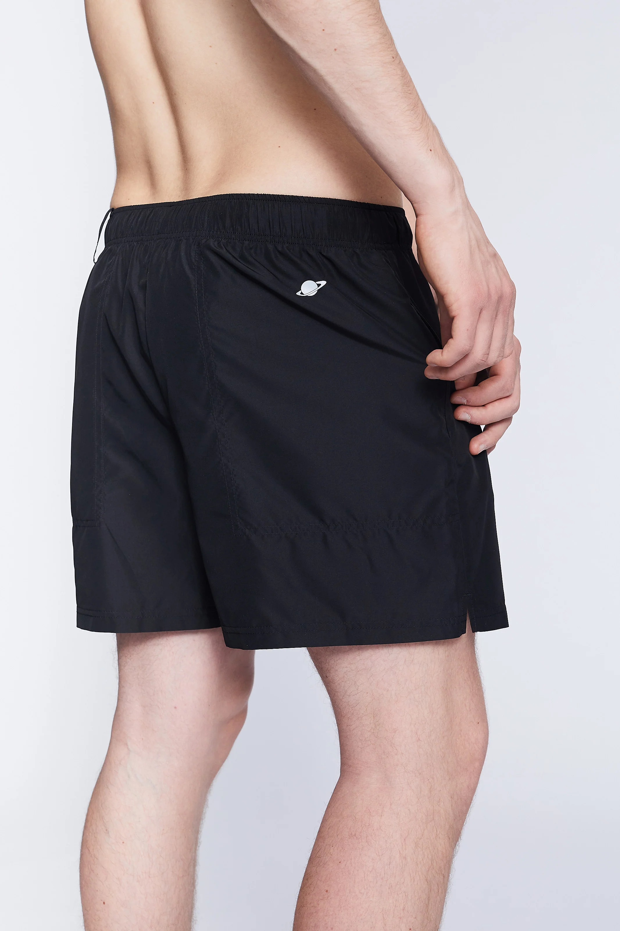 Court1 Shorts - Image 11