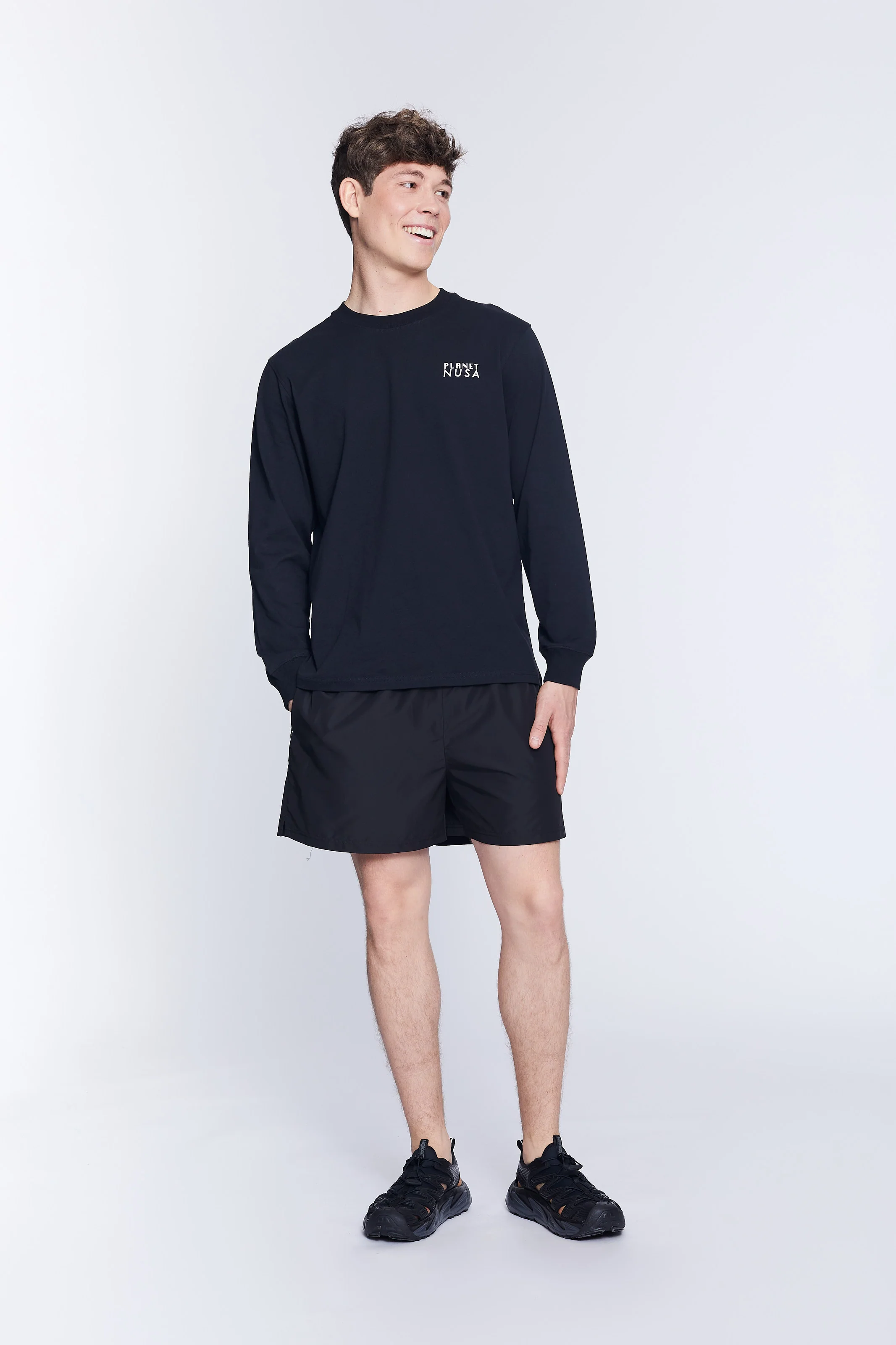 Court1 Shorts - Image 12